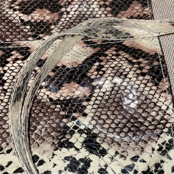 Large Python Print Tote - Picture 3 of 8
